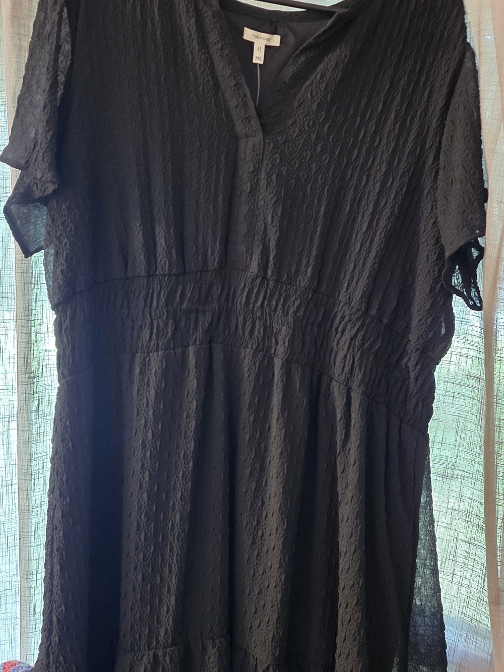 Maurices Black Textured V-Neck Short Sleeve Dress